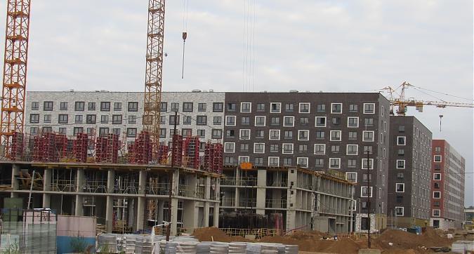 ЖК Ильинские луга (Новорижские Кварталы), корпуса 43, 44, вид с восточной стороны, фото - 2 Квартирный контроль