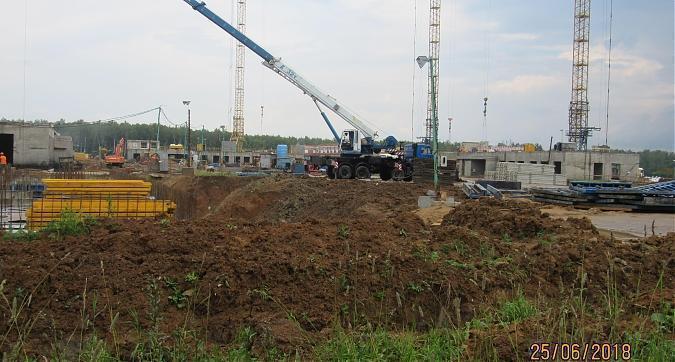 ЖК Восточное Бутово, корпус 7.1 - вид с Лесной улицы, фото 3 Квартирный контроль