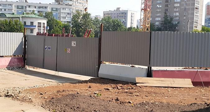 ЖК Молодогвардейская 36, строительная площадка, вид с ул. Маршала Сергеева, фото - 4 Квартирный контроль