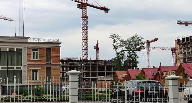 ЖК Дмитровский парк, блок 2, вид с Лобненской ул., фото 9 Квартирный контроль