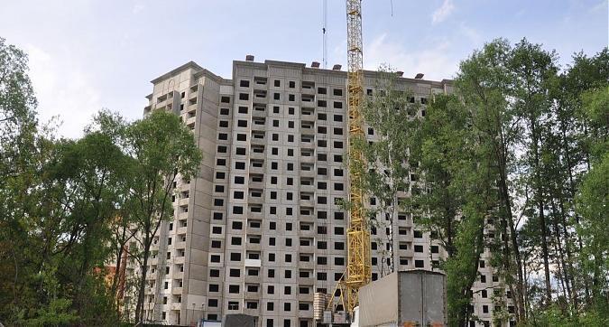 ЖК Новые Островцы, 14-й корпус, вид с северной стороны, фото 2 Квартирный контроль