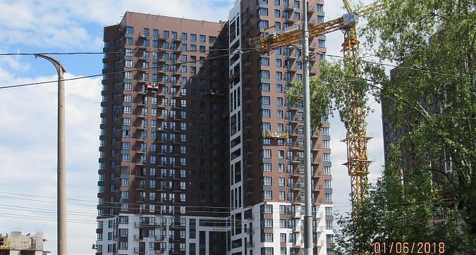 ЖК Петр 1 - фасадные работы, вид с проезда Завода Серп и Молот, фото 1 Квартирный контроль