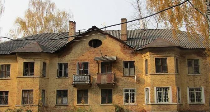 ЖК Парковые аллеи - предназначенный под снос дом, на месте будущей застройки Квартирный контроль