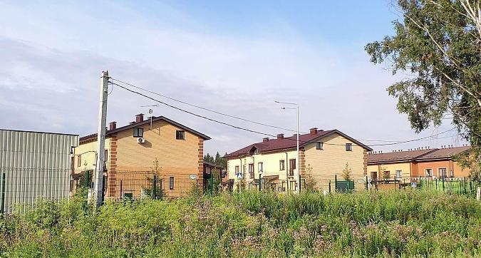 ЖК Экодолье Шолохово, вид на комплекс со стороны улицы Экодолье, фото 5 Квартирный контроль