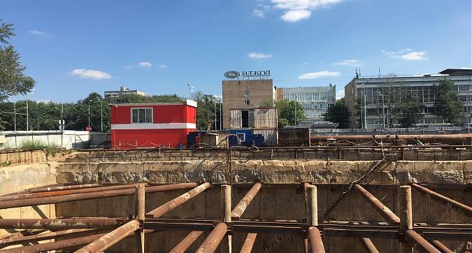 ЖК Октябрь (Клубный дом Октябрь), работы по  обустройству котлована - вид с улицы Народного Ополчения, фото 1 Квартирный контроль