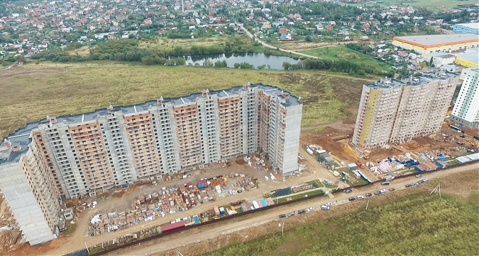 Вид сверху на 2 и 3 корпус в Мкр Город Счастья Квартирный контроль