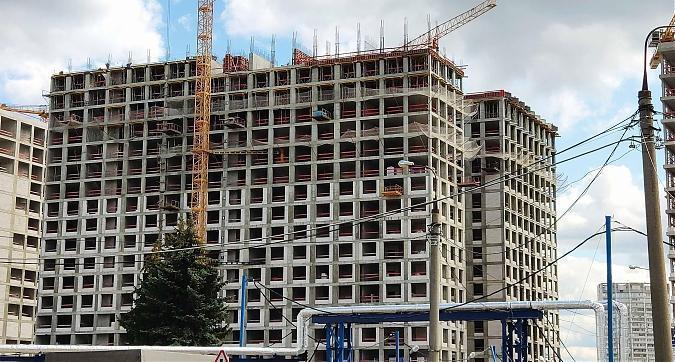 ЖК Ривер парк, корпус 2, вид с ул. Речников, фото 4 Квартирный контроль