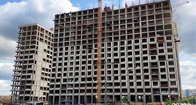 ЖК Ривер парк, корпус 2, вид с ул. Речников, фото 7 Квартирный контроль