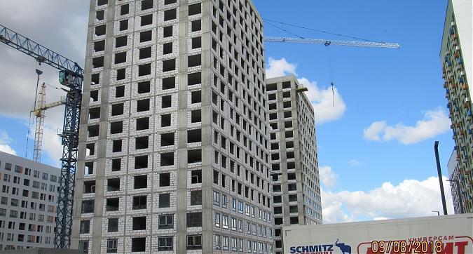 ЖК Бунинские луга - корпус 1.3, вид с восточной стороны, фото 3 Квартирный контроль
