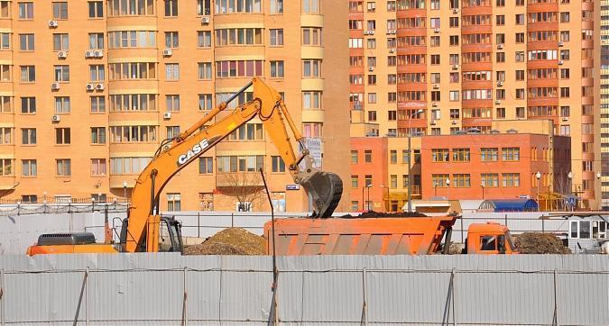 ЖК Юбилейный, дом № 8, вид с улицы Коминтерна, фото 2 Квартирный контроль