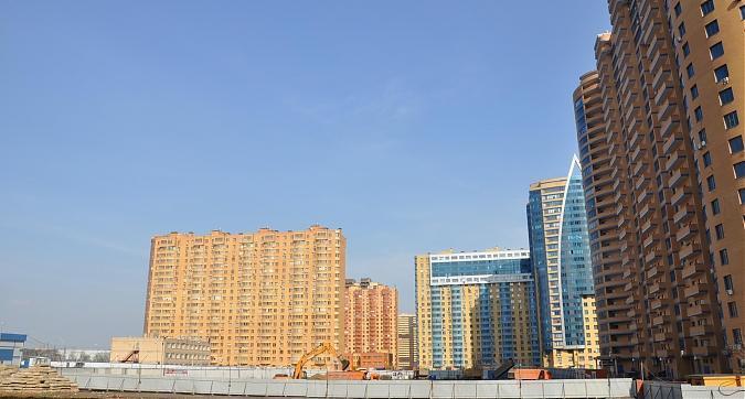 ЖК Юбилейный, дом № 8, вид с улицы Коминтерна, фото 6 Квартирный контроль