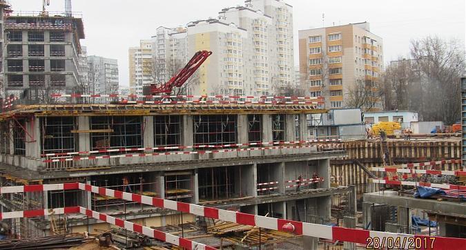 ЖК Достояние - вид с Ярцевской улицы на 1-й корпус (дома Культура и Искусство) Квартирный контроль