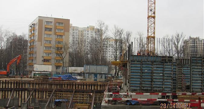 ЖК Достояние - вид с Ярцевской улицы на 1-й корпус (дома Культура и Искусство) Квартирный контроль