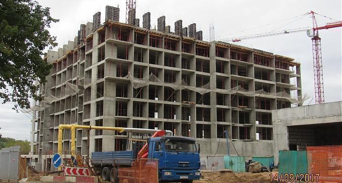 ЖК Поколение - корпус 3, монолитные работы на уровне 9 этажа, вид со стороны Нововладыкинского проезда, фото 3 Квартирный контроль