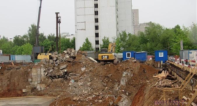 ЖК Дом Притяжение. Лидер на Чертановской - вид с Чертановской улицы Квартирный контроль