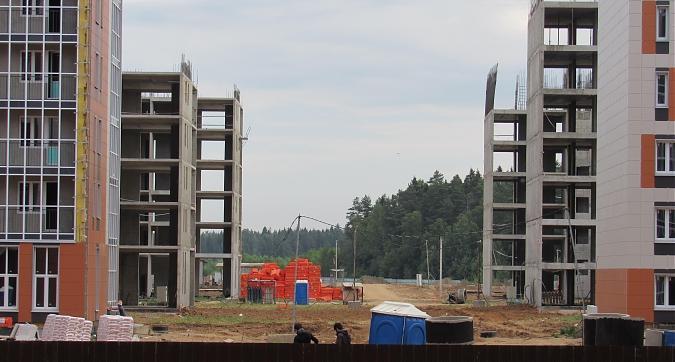 Микрорайон Красногорский (ЖК Красногорский), корпуса 20, 23, 24, 21, вид с южной стороны, фото - 10 Квартирный контроль