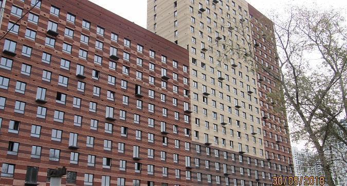 ЖК "Черняховского, 19", монолитные, отделочные работы, вид с улицы Черняховского, фото - 8 Квартирный контроль