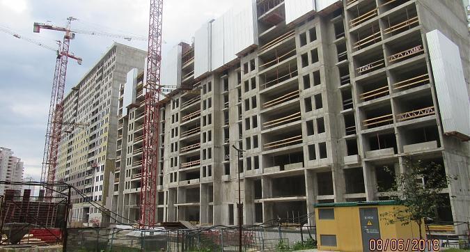 ЖК Квартал 38А, 2 и 1 корпуса - монолитные работы, вид с улицы Эльдара Рязанова Квартирный контроль