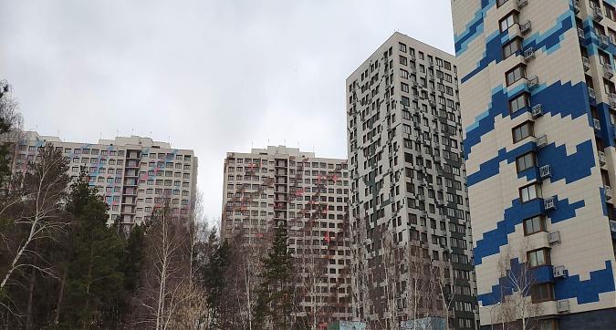 ЖК Белые Росы, корпуса 1, 2 и 1А, вид с ул. Сосновой, фото 2 Квартирный контроль