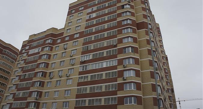 ЖК Зелёные Аллеи,  корпус 2.4, вид с бульв. Зелёные Аллеи, фото 1 Квартирный контроль