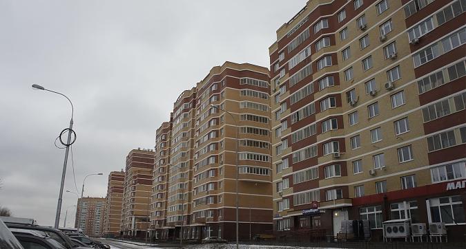 ЖК Зелёные Аллеи,  корпуса 2.4 и 2.3, вид с бульв. Зелёные Аллеи, фото 2 Квартирный контроль