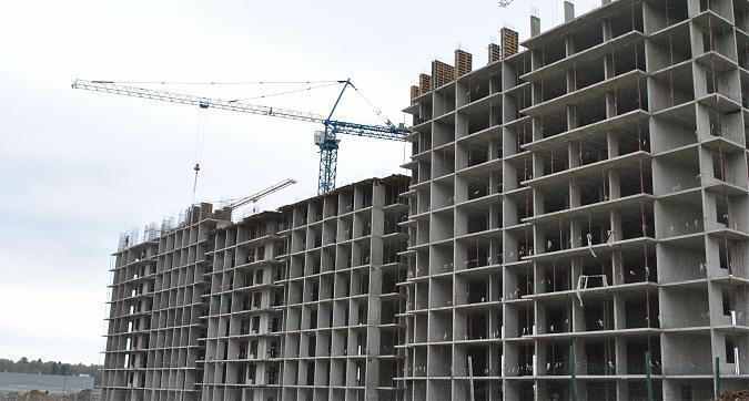 ЖК Лидер Парк - корпус 5, вид со стороны проспекта Астрахова Квартирный контроль
