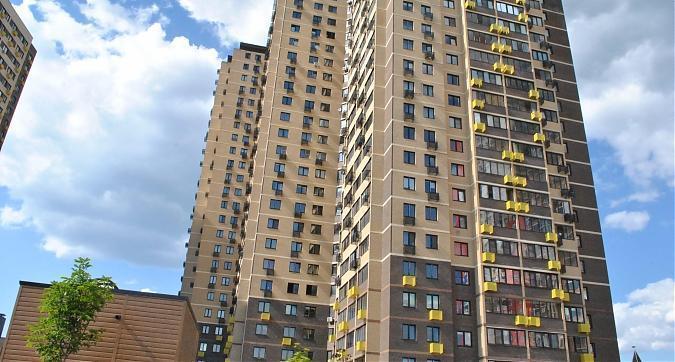 ЖК Молодёжный - вид со стороны Центральной улицы Квартирный контроль