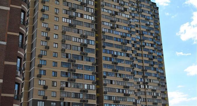 ЖК Молодёжный - вид со стороны Центральной улицы Квартирный контроль