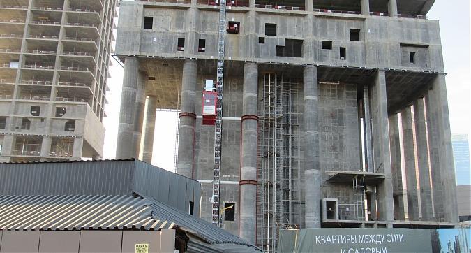 ЖК Capital Towers (Капитал Тауэрс), корпус Park Tower, вид с восточной стороны, фото - 2 Квартирный контроль