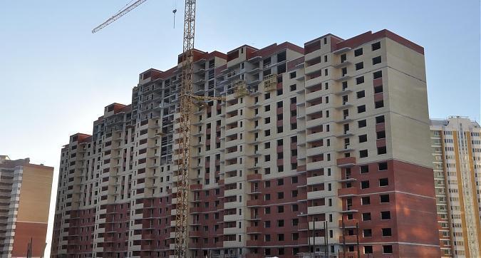 ЖК Центр плюс, 212-й корпус, вид с улицы Пионерская Квартирный контроль
