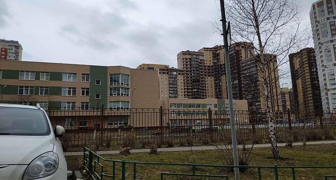 ЖК Новокосино 2, школа, вид с Юбилейного просп., фото 3 Квартирный контроль
