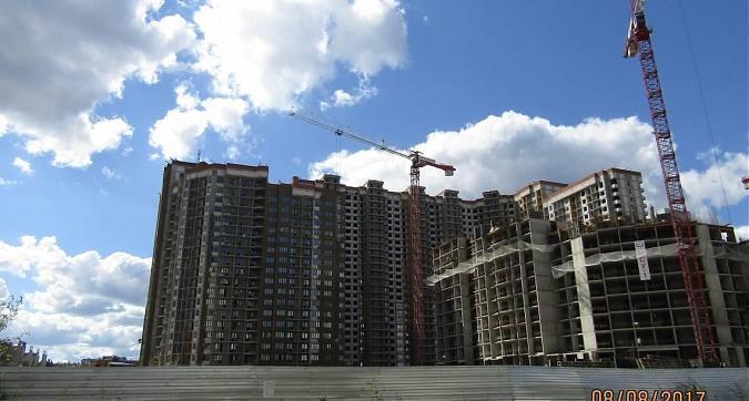 UP - квартал Сколковский - вид на строящийся жилой комплекс со стороны улицы Чистяковой Квартирный контроль