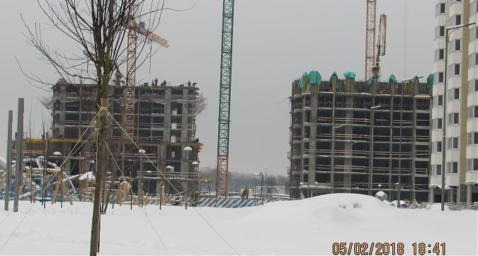 ЖК Первый Московский, 30-й и 29-й корпуса, монолитные работы - вид с улицы Атласова, фото 1 Квартирный контроль