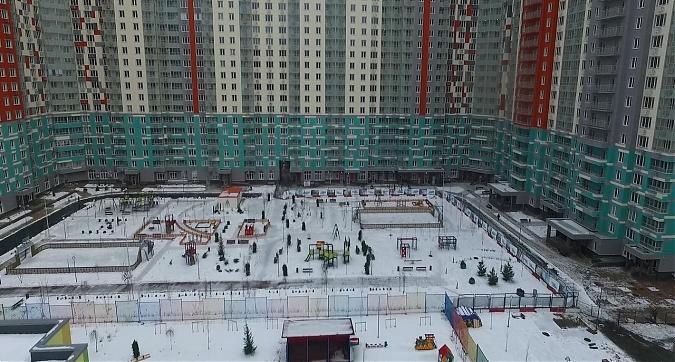 Детская площадка в ЖК Life-Митинская Ecopark Квартирный контроль
