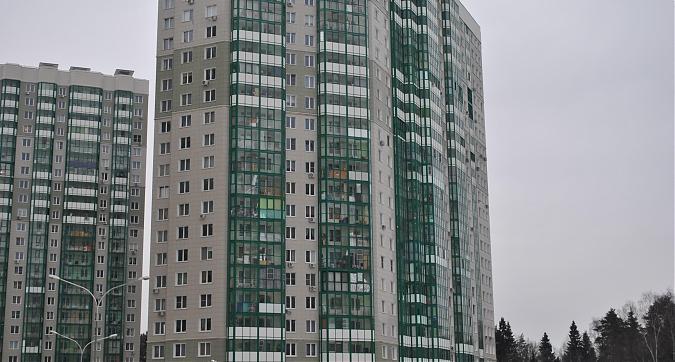 ЖК Изумрудные Холмы - вид на построенные корпуса 14 и 15 Квартирный контроль