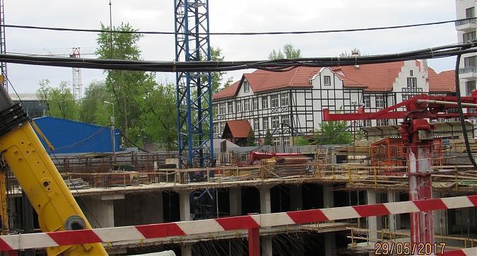 ЖК Wellton Park (Велтон Парк) -вид на 11 корпус со двора Квартирный контроль