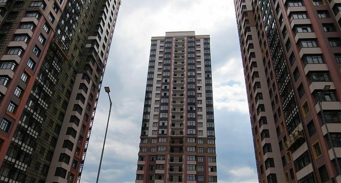 Первый Московский Город Парк, общий вид на корпуса 28, 29, 30, вид с ул. Лаптева, фото - 2 Квартирный контроль