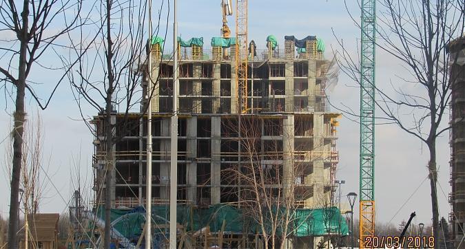 ЖК Первый Московский, 30-й  корпус, монолитные работы - вид с улицы Атласова Квартирный контроль
