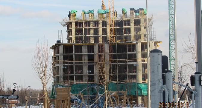 ЖК Первый Московский, ЖК Первый Московский, 30-й  корпус, монолитные работы - вид с улицы Атласова28-й и 29-й корпуса, монолитные работы - вид с улицы Атласова Квартирный контроль