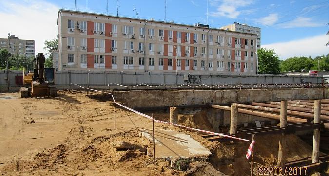 ЖК Октябрь (Клубный дом Октябрь) - вид с улицы Народного Ополчения Квартирный контроль