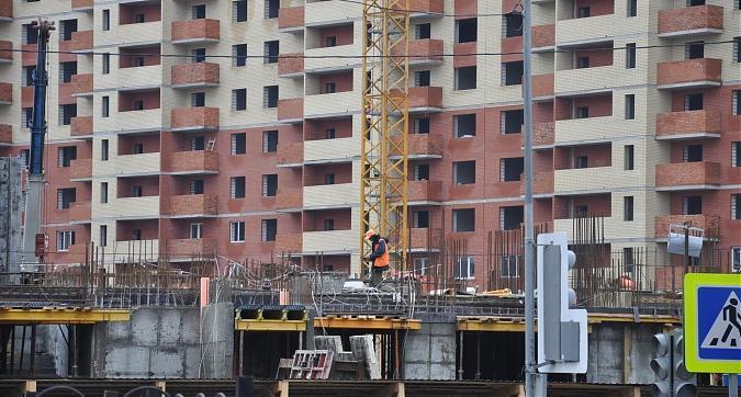 ЖК Центр плюс, 211-й корпус, вид с улицы Пионерская, фото 4 Квартирный контроль