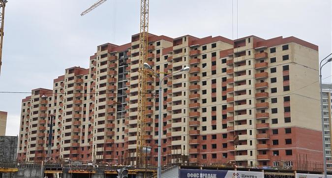 ЖК Центр плюс, 212-й корпус, вид с улицы Пионерская Квартирный контроль