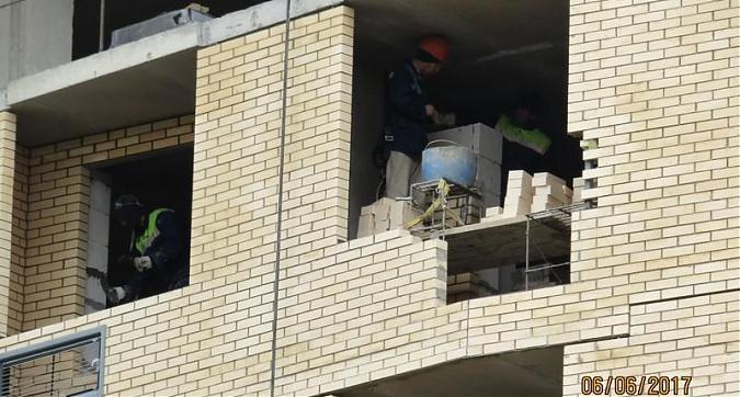 ЖК на Ленинском проспекте - вид на строящийся корпус 4 со стороны Ленинского проспекта Квартирный контроль