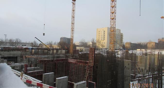ЖК Серебряный парк (Паршина, 10) - монолитные работы, вид с улицы Паршина, фото 3 Квартирный контроль