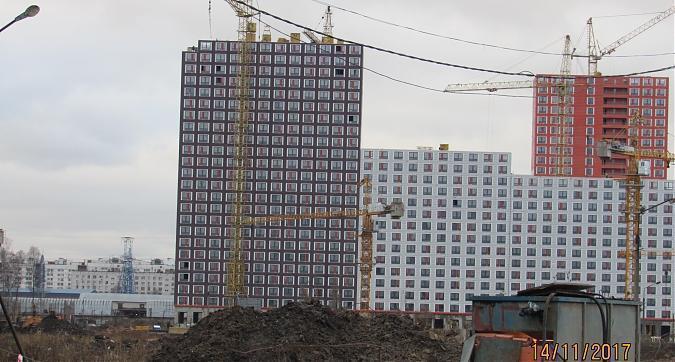 ЖК Измайловский лес (ЖК Озерный) - вид на корпус 1.1 и 1.2 с улицы станция стройка, фото 3 Квартирный контроль