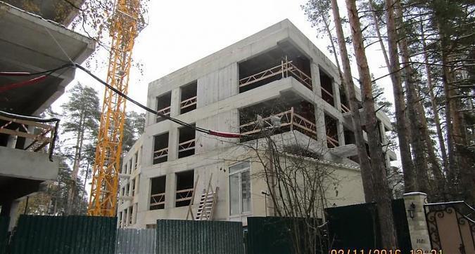 ЖК «Level Barvikha Residence» (Левел Барвиха Резиденс) в Одинцово - ЖК «Level Barvikha Residence» (Левел Барвиха Резиденс) в Одинцово - вид на 2-й корпус с западной стороны Квартирный контроль