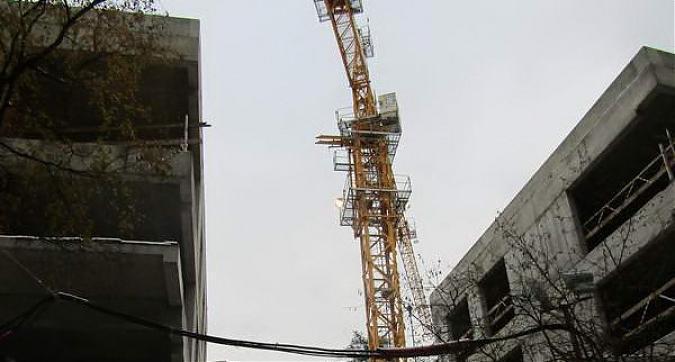 ЖК «Level Barvikha Residence» (Левел Барвиха Резиденс) в Одинцово - ЖК «Level Barvikha Residence» (Левел Барвиха Резиденс) в Одинцово - вид на 1-й и 2-й корпуса с западной стороны Квартирный контроль