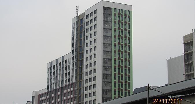 ЖК Город, фасадные работы - вид с улицы 800-летия Москвы на 1-й корпус, фото 1 Квартирный контроль