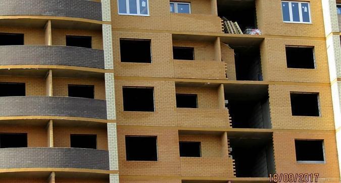 ЖК Афродита - в корпусе 2 проводится остекление Квартирный контроль