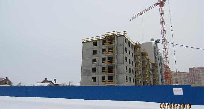 ЖК Финский, монтажные работы - вид с ул. Добролюбова, фото 2 Квартирный контроль